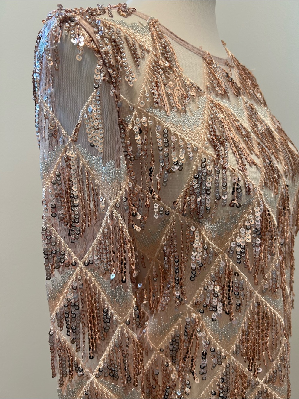 Elegant Rose Gold Sequin Fringe Top – Statement Evening Glam ✨